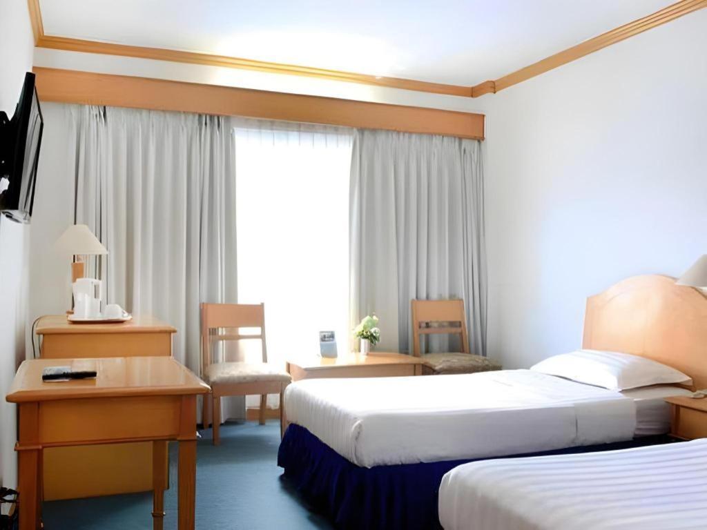 Hotel Marcopolo Bandar Lampung Zewnętrze zdjęcie
