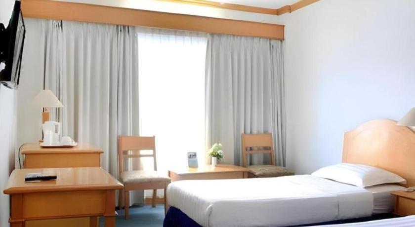 Hotel Marcopolo Bandar Lampung Zewnętrze zdjęcie