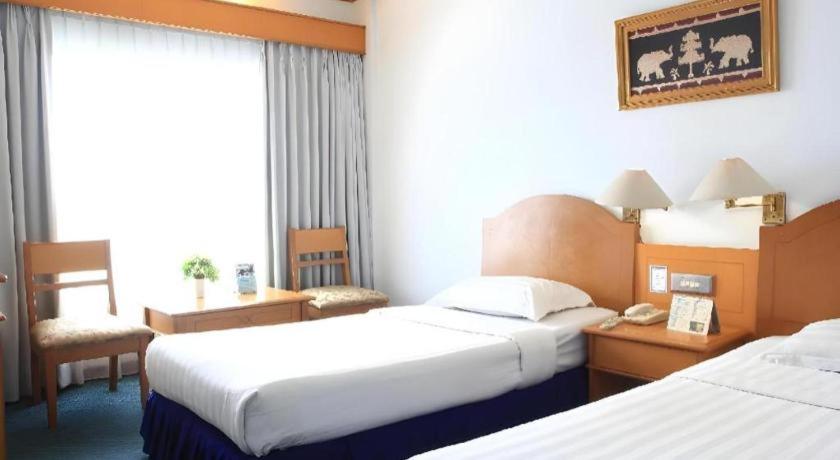 Hotel Marcopolo Bandar Lampung Zewnętrze zdjęcie