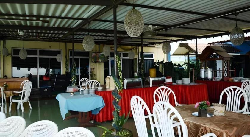 Hotel Marcopolo Bandar Lampung Zewnętrze zdjęcie
