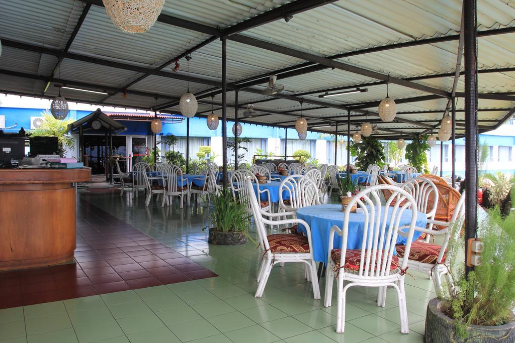 Hotel Marcopolo Bandar Lampung Zewnętrze zdjęcie