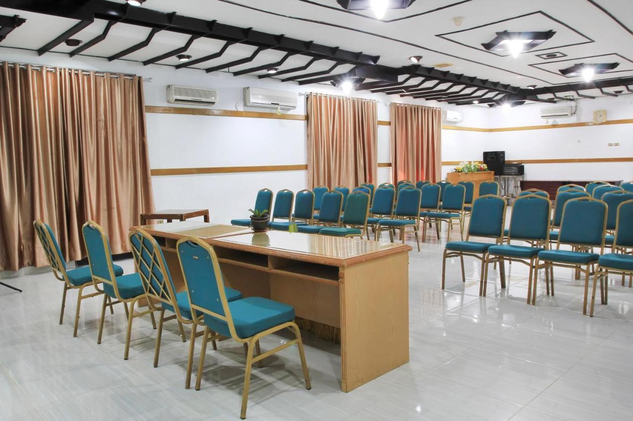 Hotel Marcopolo Bandar Lampung Zewnętrze zdjęcie