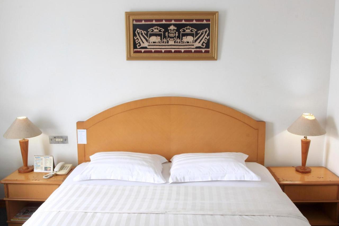 Hotel Marcopolo Bandar Lampung Zewnętrze zdjęcie