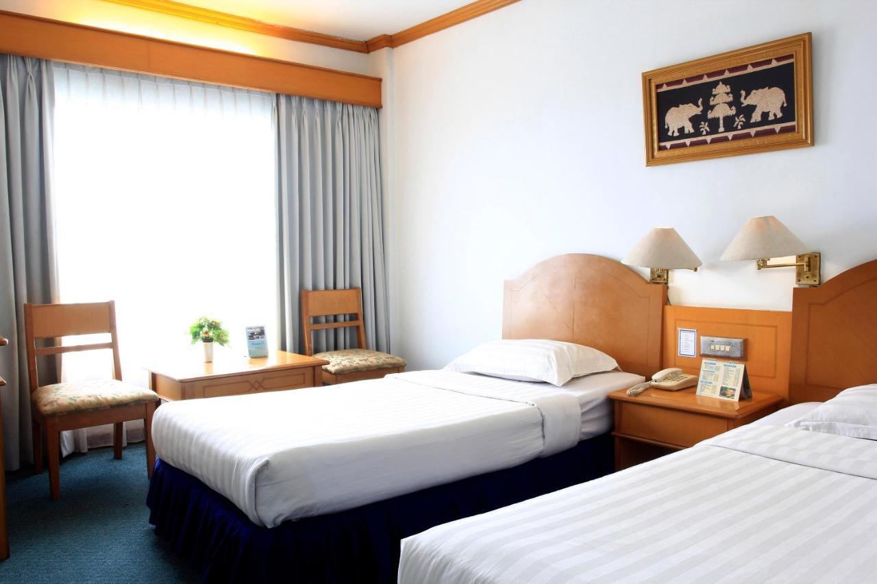 Hotel Marcopolo Bandar Lampung Zewnętrze zdjęcie