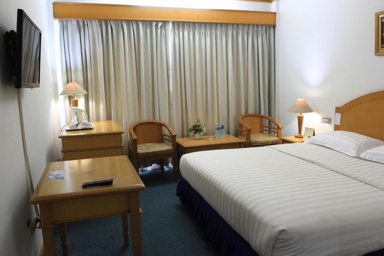 Hotel Marcopolo Bandar Lampung Zewnętrze zdjęcie